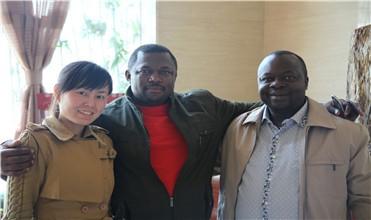 200-260kg/H آلة صناعة طعام الكلاب الحيوانات الأليفة الجافة 27