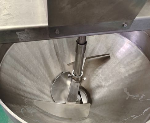 خط إنتاج مطفأة طعام الكلاب الرطبة الآلية بالكامل 300-500 كجم / ساعة