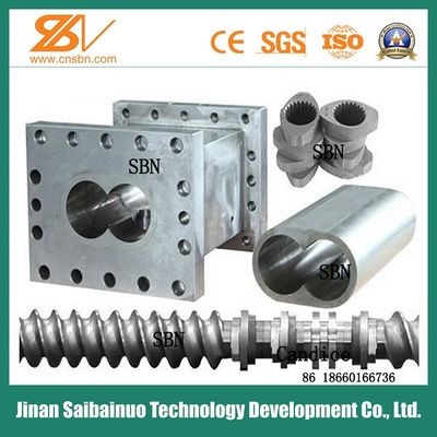 محرك طلاء طعام الحيوانات الأليفة الجاف مزدوج المسمار / آلة الكريات الغذائية للحيوانات الأليفة